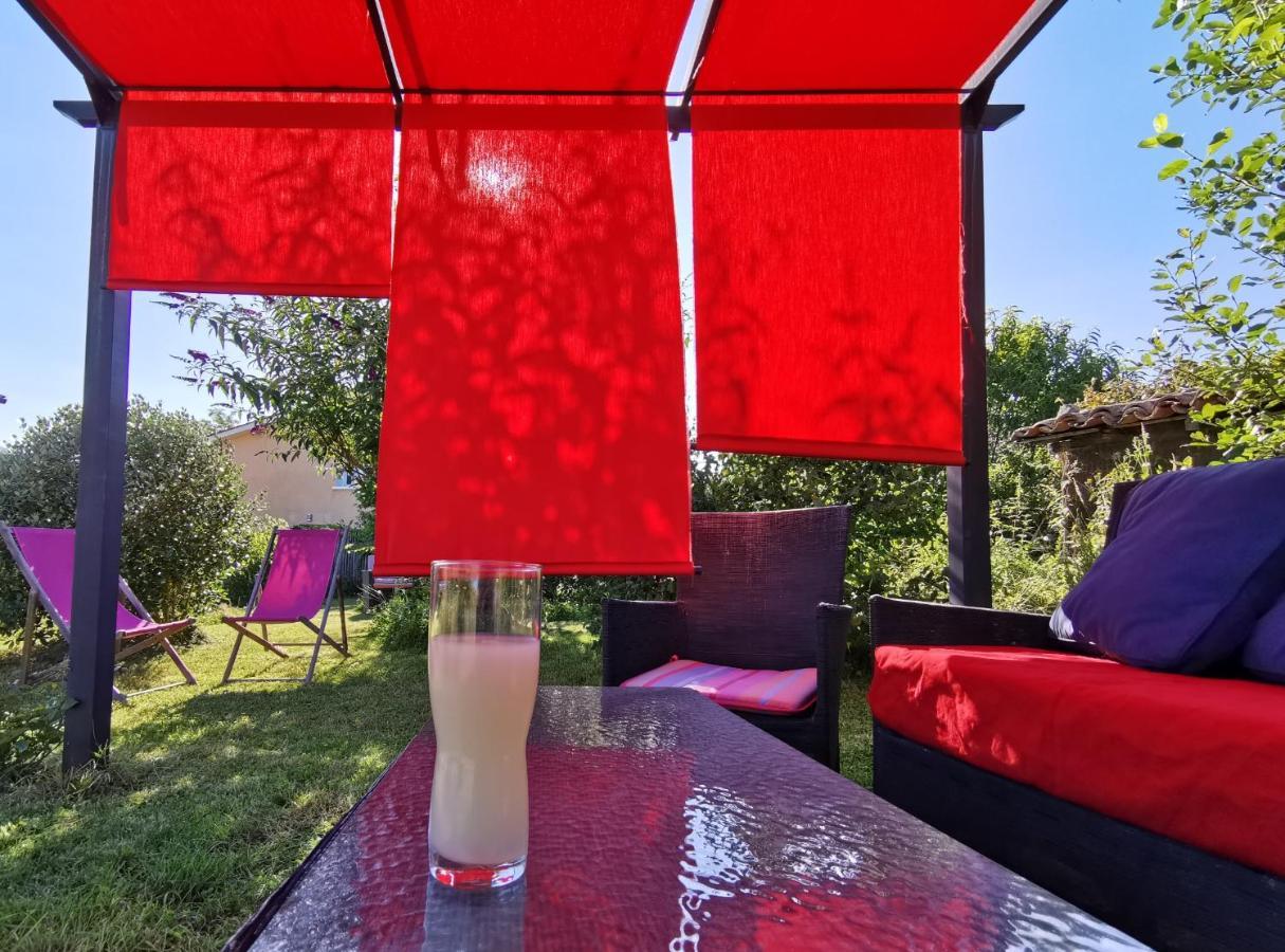 Logis Hotel Restaurant La Barguillere Saint-Pierre-de-Rivière エクステリア 写真
