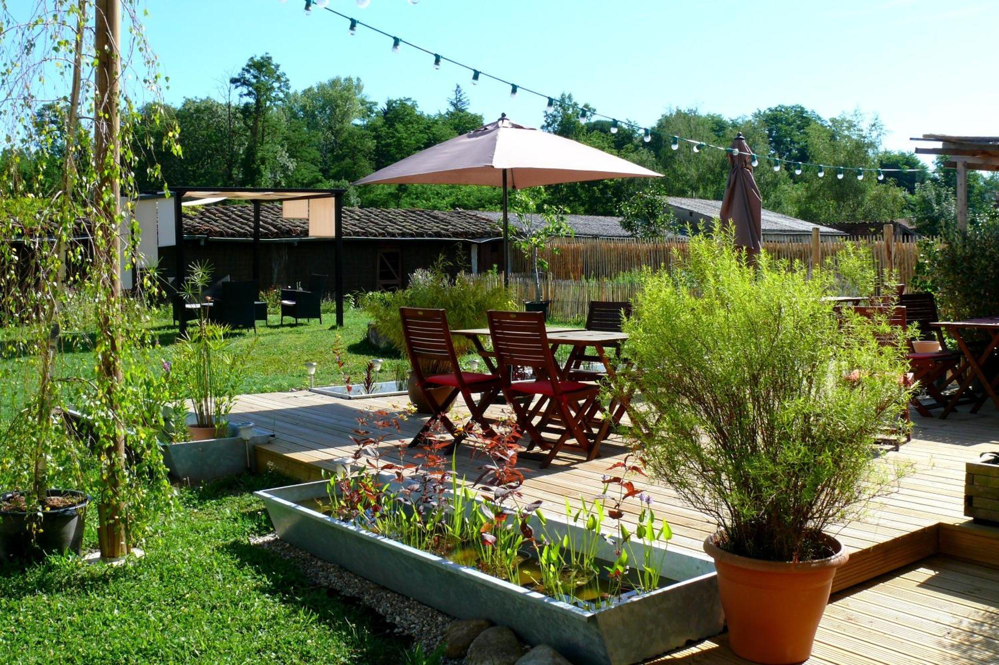 Logis Hotel Restaurant La Barguillere Saint-Pierre-de-Rivière エクステリア 写真